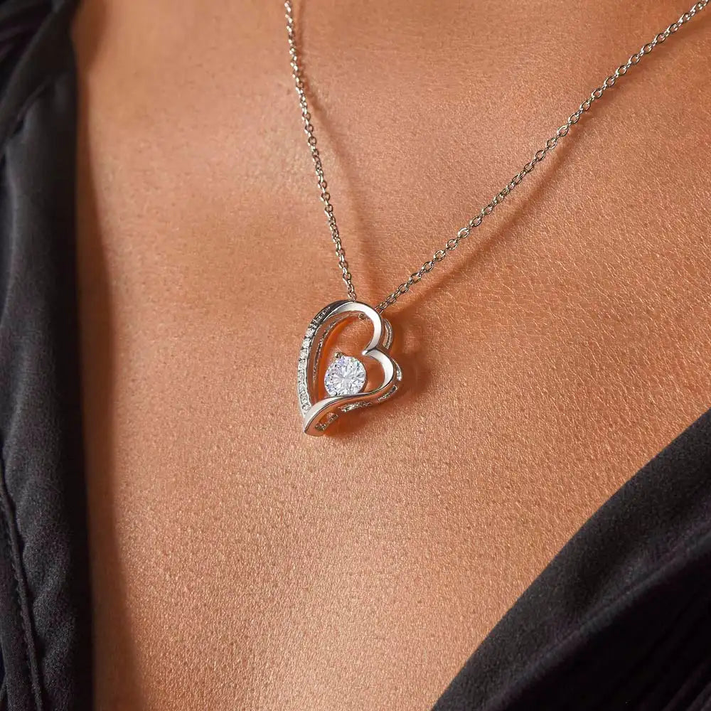 Beautiful silver heart necklace pendant woman mother mother's day